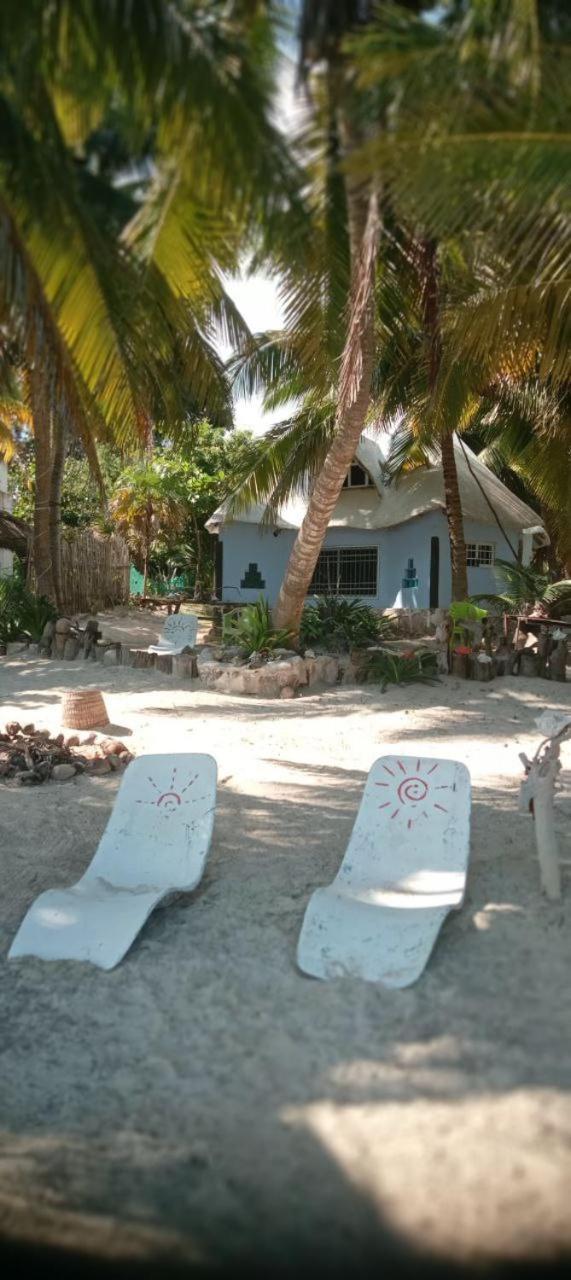 Chez Gigi - Eco Lodge Mahahual Exterior photo